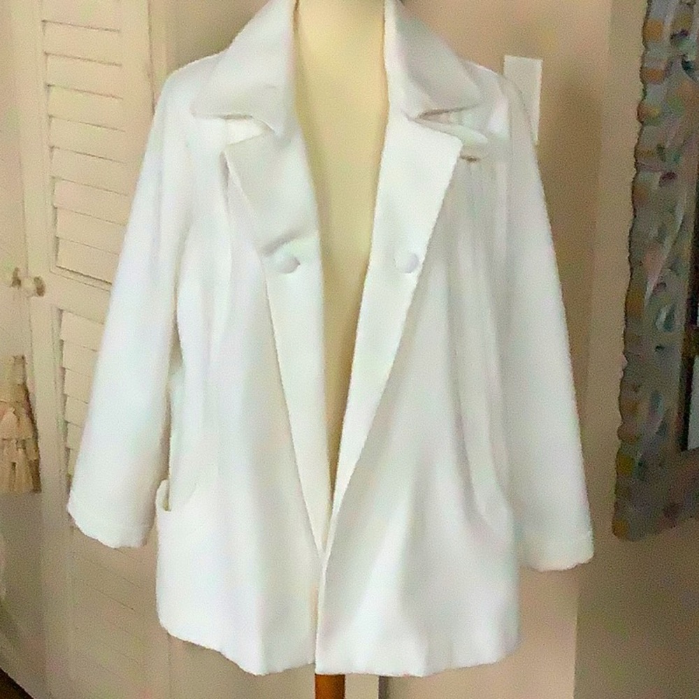Chicos Swing Coat/Jacket